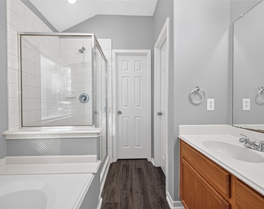 8010 Indian Desert Drive - Photo Thumbnail 22