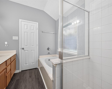 8010 Indian Desert Drive - Photo Thumbnail 24