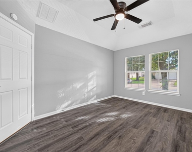 8010 Indian Desert Drive - Photo Thumbnail 19