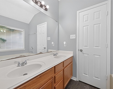 8010 Indian Desert Drive - Photo Thumbnail 23