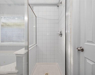 8010 Indian Desert Drive - Photo Thumbnail 27