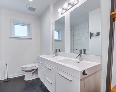 1202 Shadeland Drive - Photo Thumbnail 13