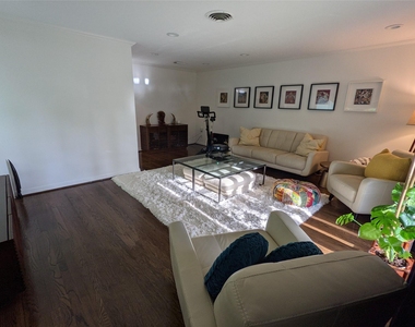 1202 Shadeland Drive - Photo Thumbnail 9