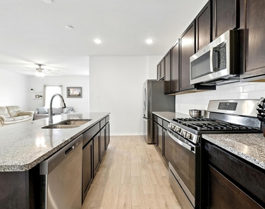 15219 Faushard Lane - Photo Thumbnail 4