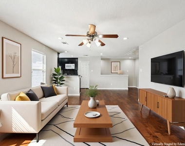 1405 Bailey Street - Photo Thumbnail 10