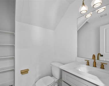 4610 Crown Grove Lane - Photo Thumbnail 10