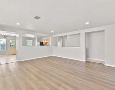 21106 Blackbluff Court - Photo Thumbnail 6