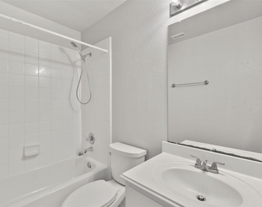 21106 Blackbluff Court - Photo Thumbnail 19