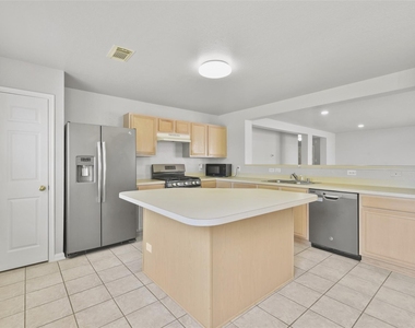 21106 Blackbluff Court - Photo Thumbnail 9