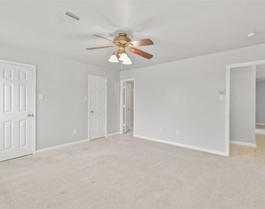 21106 Blackbluff Court - Photo Thumbnail 11