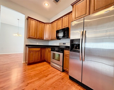 1608 Holman Street - Photo Thumbnail 16