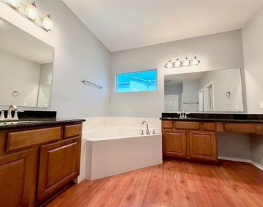 1608 Holman Street - Photo Thumbnail 29