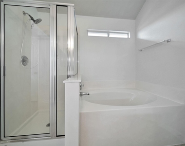 17247 Mitchell Pass Lane - Photo Thumbnail 14