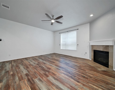 17247 Mitchell Pass Lane - Photo Thumbnail 9