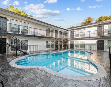 1116 Banks Street - Photo Thumbnail 23