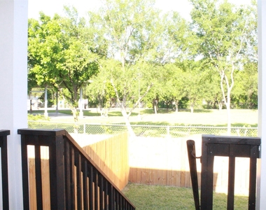 3714 Easy Street - Photo Thumbnail 10