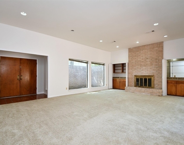 7718 Moondance Lane - Photo Thumbnail 5