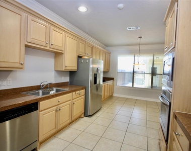 14443 Mayport Lane - Photo Thumbnail 7