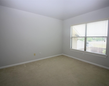 14443 Mayport Lane - Photo Thumbnail 29