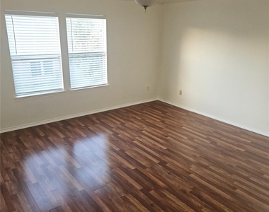 20314 Baytide Court - Photo Thumbnail 6