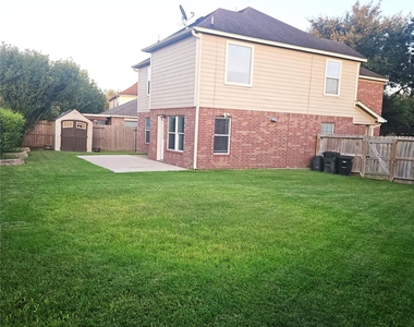 20314 Baytide Court - Photo Thumbnail 16