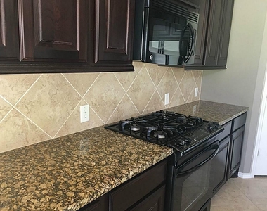 27802 Amy Willow Lane - Photo Thumbnail 12