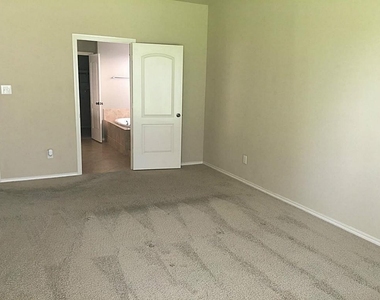 27802 Amy Willow Lane - Photo Thumbnail 18