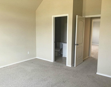 27802 Amy Willow Lane - Photo Thumbnail 20