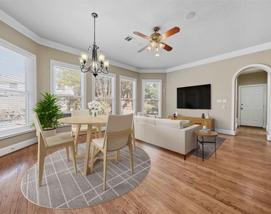 13714 Gainesway Drive - Photo Thumbnail 13