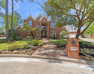 13714 Gainesway Drive - Photo Thumbnail 45