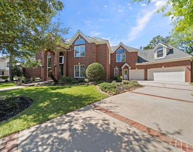 13714 Gainesway Drive - Photo Thumbnail 2