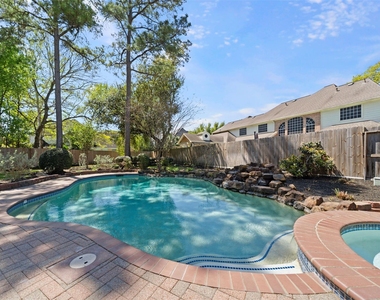 13714 Gainesway Drive - Photo Thumbnail 38