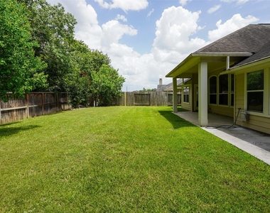 28038 Emma Gardens Lane - Photo Thumbnail 29