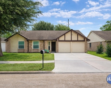 3403 Honey Creek Drive - Photo Thumbnail 17