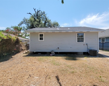 5217 Hershe - Photo Thumbnail 27