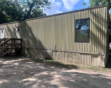 115 W Mulberry Avenue - Photo Thumbnail 1