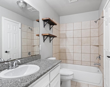3131 County Road 81 - Photo Thumbnail 6