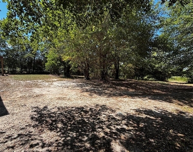 10 Fm 247 Road - Photo Thumbnail 2