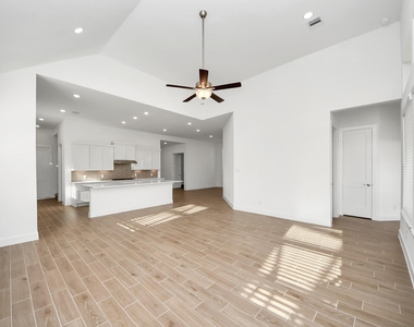 25026 Midnight Willow - Photo Thumbnail 19