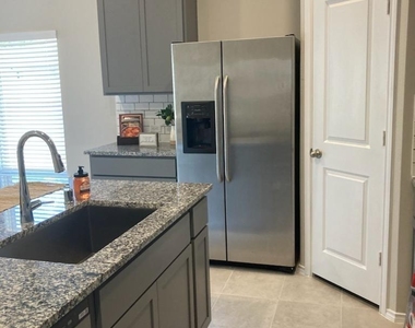 2639 Prairie Star Lane - Photo Thumbnail 16
