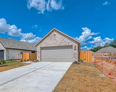 2639 Prairie Star Lane - Photo Thumbnail 3