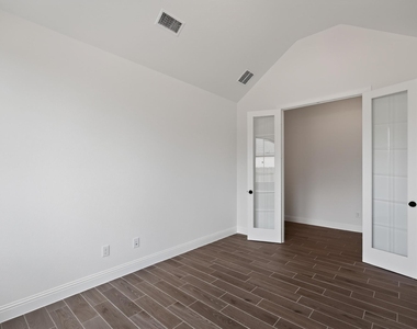 16231 Sheridan River Trail - Photo Thumbnail 40