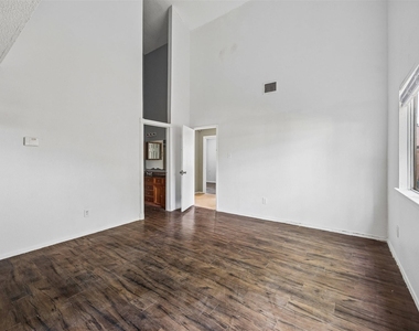 22610 Archibald Blair Lane - Photo Thumbnail 4