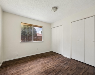 22610 Archibald Blair Lane - Photo Thumbnail 6