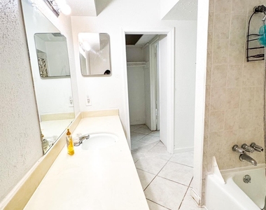 12633 Memorial Drive - Photo Thumbnail 4