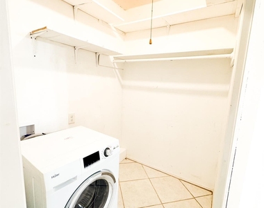 12633 Memorial Drive - Photo Thumbnail 6