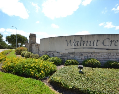 7219 Pearl Terrace Lane - Photo Thumbnail 45