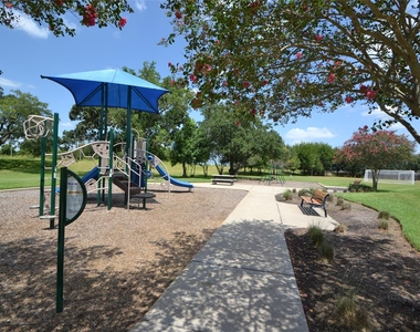 7219 Pearl Terrace Lane - Photo Thumbnail 43