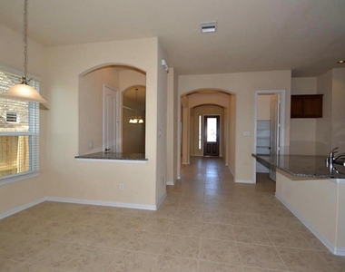 7219 Pearl Terrace Lane - Photo Thumbnail 6