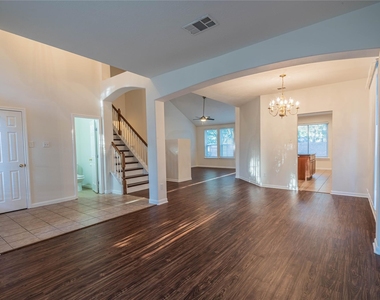 6303 Faulkner Ridge Drive - Photo Thumbnail 2